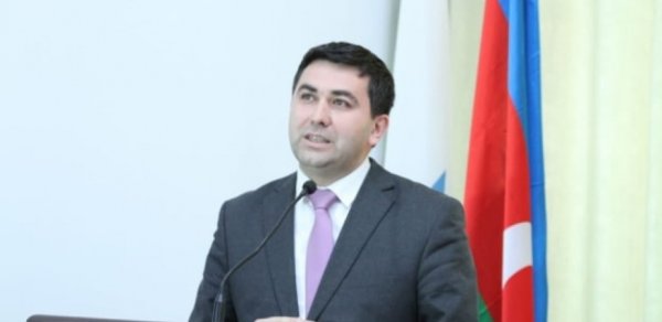 ""iPhone17" növbəsi ölkədəki rifah halının göstəricisi ola bilməz" - Deputat