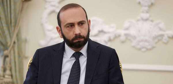 Mirzoyan: İrəvanla Bakı arasında sülh bütün region üçün vacibdir