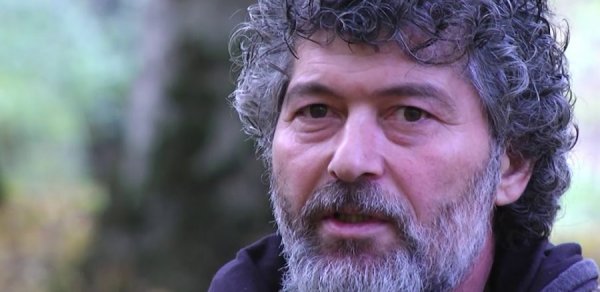 Şahbaz Xuduoğlu Bakıda kitab sərgisinə buraxılmadı: "Mən iki gündür, bu gərginliyi yaşayıram"