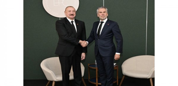 Niderlandın Baş naziri Azərbaycanla əlaqələri yüksək qiymətləndirir
