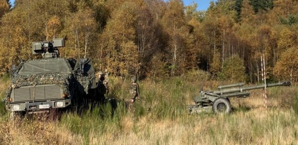 Belçikada hərbi bazanın üzərində 15 PUA aşkarlanıb