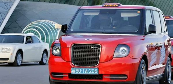 "Aeroportdan şəhərə taksi qiymətləri turizmin inkişafına da ciddi zərbə vurur" - Deputat