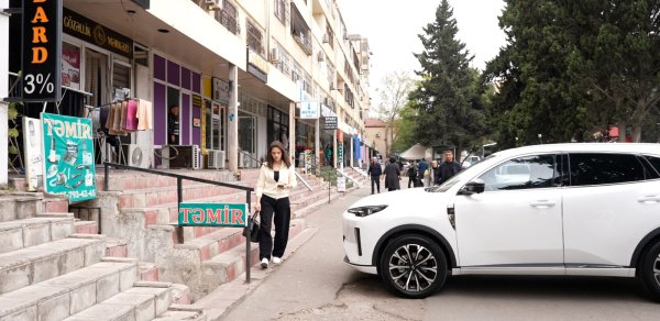 Polisdən piyadaların hərəkətinə çətinlik yaradan sürücülərə MÜRACİƏT