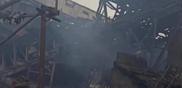 Rusiya Ukraynada kömür emalı zavoduna hücum edib