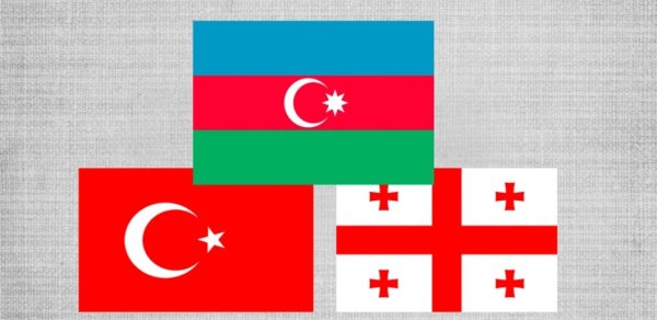 Azərbaycan, Türkiyə və Gürcüstan hərbçiləri Qarsda birgə təlim keçəcək