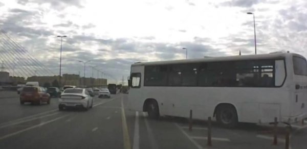 Avtobus sürücüsü sərnişinlərin həyatını təhlükəyə atdı: Qurumlar hərəkətə keçdi - VİDEO