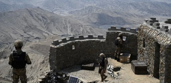 Əfqanıstanla toqquşmada Pakistanın 23 hərbçisi həlak olub, 29 nəfər yaralanıb