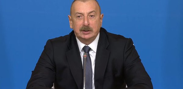 İlham Əliyev Yaxın Şərq Sülh Sammitində iştirak edir