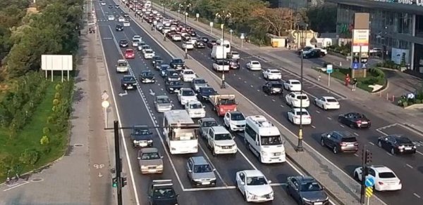 Bakıda bu yollarda sıxlıq var - SİYAHI