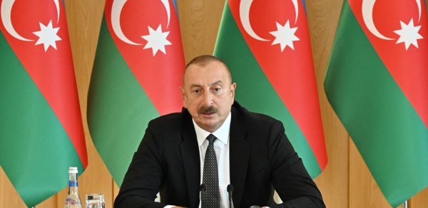 İlham Əliyev "Rebuild Karabakh-2025" sərgisinin iştirakçılarına müraciət ünvanladı