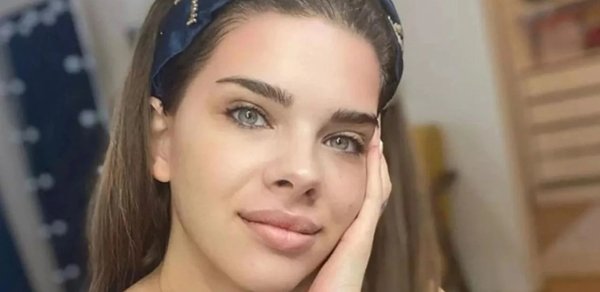 "Sihirli annem"in ulduzu Ümrə ziyarətində - FOTOLAR