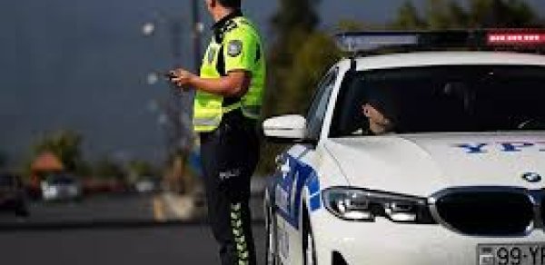 Yol polisi sürücülərə müraciət edib