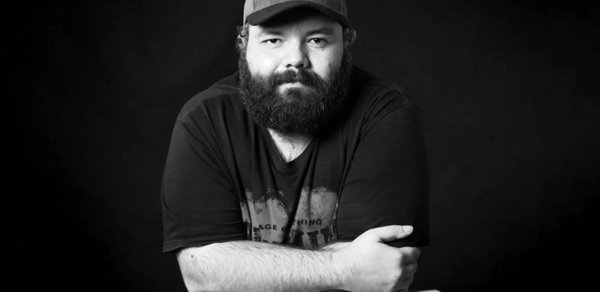 Azərbaycanda 31 yaşlı baş redaktor vəfat etdi