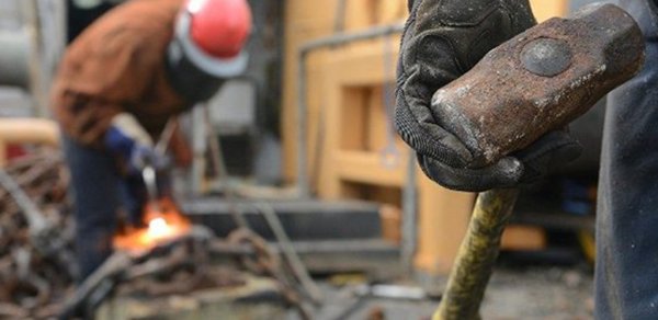 “Azərsilah”ın Şirvandakı zavodunda qəza - Ölən var