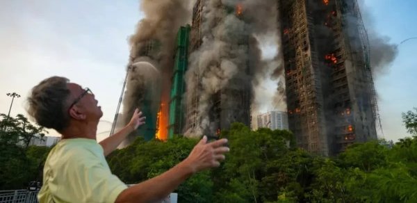 Honq Konqda yaşayış kompleksindəki yanğınla bağlı 11 nəfər həbs olunub