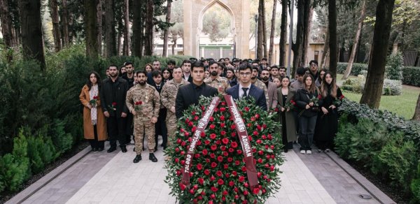 Gənclər Təşkilatları Milli Şurası tərəfindən Heydər Əliyevin anım günü qeyd olunub - FOTOLAR