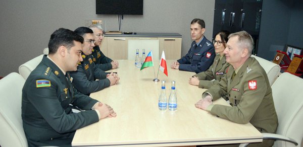 Azərbaycanla Polşa arasında hərbi tibb sahəsində əməkdaşlıq müzakirə olunub