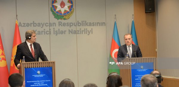 Azərbaycan və Monteneqro XİN başçıları NATO əməkdaşlığını müzakirə ediblər