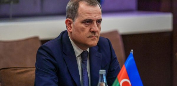 Nazir: Azərbaycanın sülhməramlı qüvvələr daxilində iştirakı ilə bağlı ABŞ-nin müraciətində bir sıra açıq suallar var idi