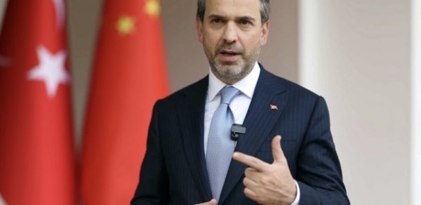 Türkiyəli nazir: Azərbaycanla yeni təbii qaz müqaviləsi imzalanıb