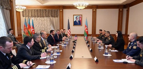 Zakir Həsənov ABŞ nümayəndə heyətinin üzvləri ilə görüşüb