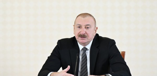 Prezident: Leysan yağışları yağan kimi şəhər nəqliyyatı iflic vəziyyətinə düşür