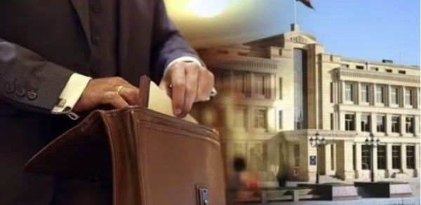 İcra başçıları kütləvi ixtisarlara başladı: Vəzifələr niyə ləğv edilir?