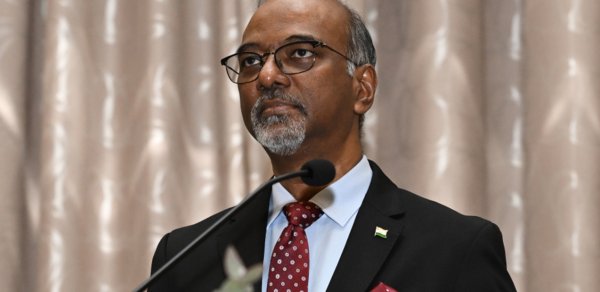 Hindistan səfiri Şəhidlər xiyabanına getmədi - Rəsmi Bakıya siyasi mesaj, yoxsa...?