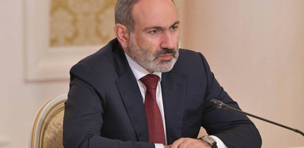 Paşinyan Trampın Sülh şurasına qoşulmaq təklifini qəbul edib