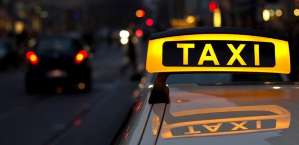 Bakıda taksi sürücülərinin narazılığı artır: Yeni qaydalar sərnişin daşımalarını məhdudlaşdırır
