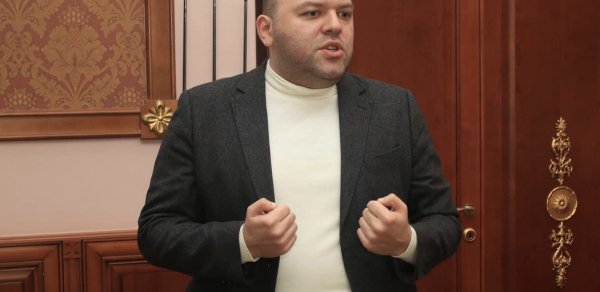 ""İnstagram" Azərbaycanda bazar payının yarıdan çoxunu itirib"