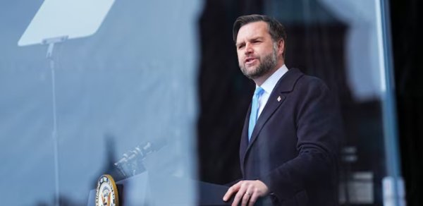 Vens bu tarixdə Azərbaycana səfər edəcək