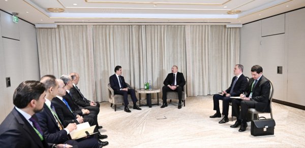 İlham Əliyev Münxendə Bərzani ilə görüşdü