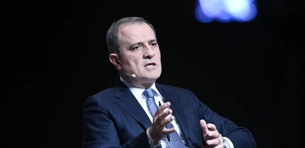 Ceyhun Bayramov Münhen Təhlükəsizlik Konfransında Orta Dəhliz və digər mövzularda çıxış edib