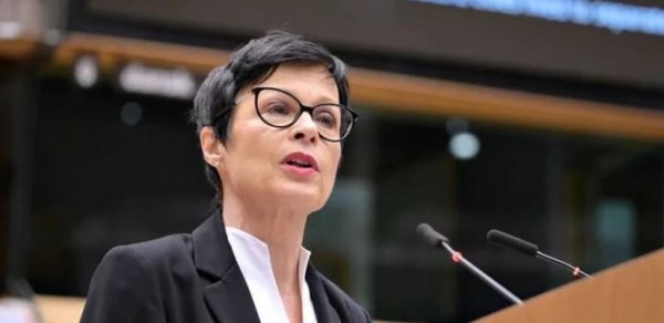 Kos: Azərbaycan və Ermənistan arasında sülh yeni imkanlar üçün qapı açıb