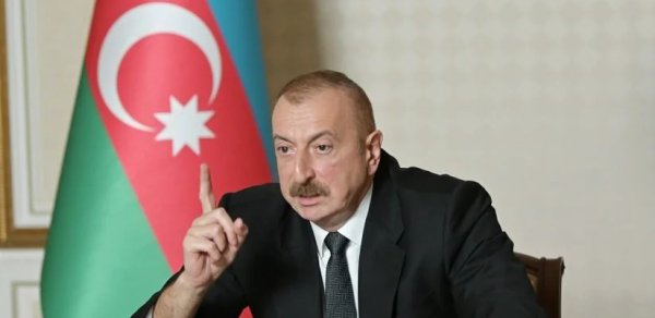 "Azərbaycanın Kiyevdə səfirliyinin Rusiya tərəfdən atəşə tutulmasını qeyri-dost addım kimi qəbul edirik"