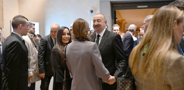 Prezident ailəsinin Münxendən səmimi - Fotoları