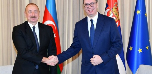 İlham Əliyev və Vuçiç mətbuata bəyanatla çıxış edirlər