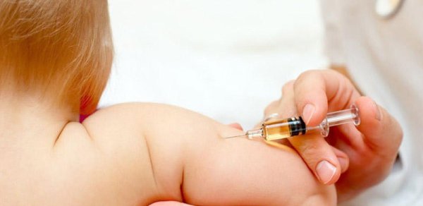 Goranboyda peyvənd vurulan körpə öldü