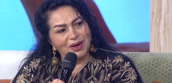 "Mənə müğənni deyəndə utanıram" - VİDEO