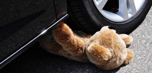 Gəncədə azyaşlını maşın vurdu