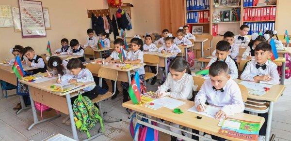 Valideynlərin nəzərinə: Şagirdlərin elektron yerdəyişməsi prosesi başlayır