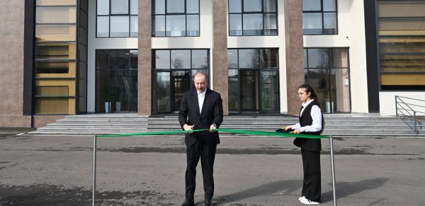 Prezident Lənkəran Dövlət Peşə Təhsil Mərkəzinin açılışında - FOTO