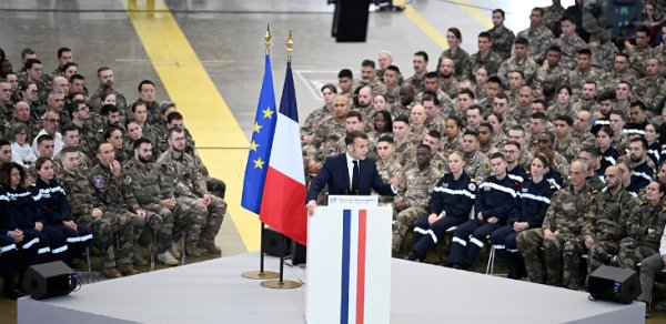 Fransa Aİ-nin təhlükəsizliyi üçün nüvə doktrinasını yeniləyir