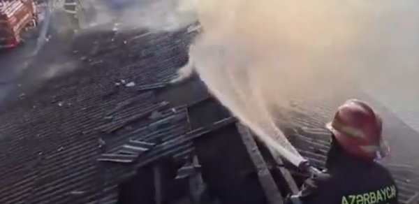 Balakəndə fərdi yaşayış evi yanıb, xəsarət alan var