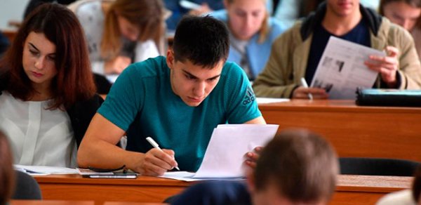 Onların təhsil haqqını dövlətin ödəməsi təklif olunur