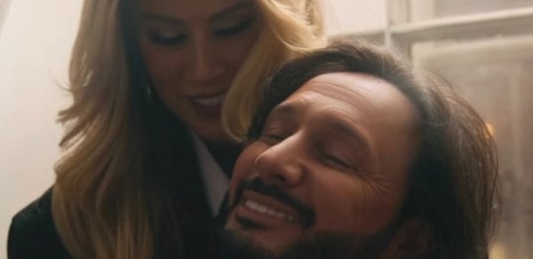 Rusiyalı məşhurlardan Rozaya dəstək - FOTOLAR