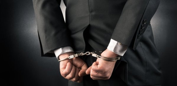 Bəzi şəxslərə 1000 manat veriləcəyi haqda xəbər yayan - Həbs olundu