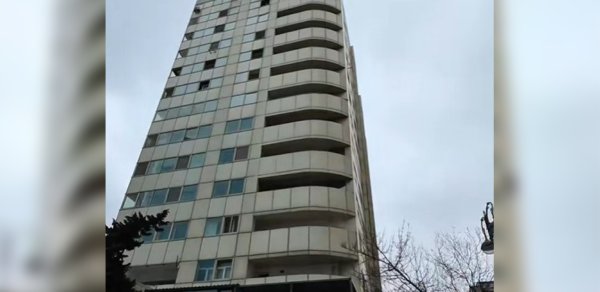 Bakının mərkəzindəki bu binalar sökülür - Fotolar