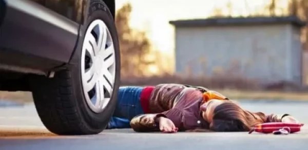 Zaqatalada 61 yaşlı qadını avtomobil vurub